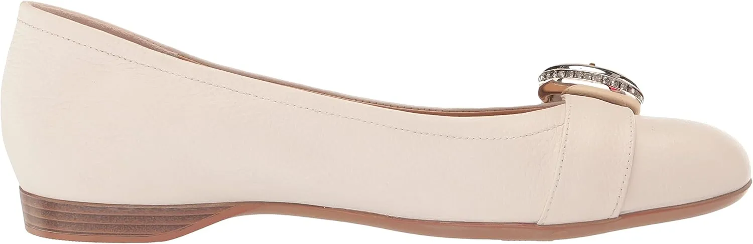 Naturalizer Women's Hattie Leather Strappy Sandal