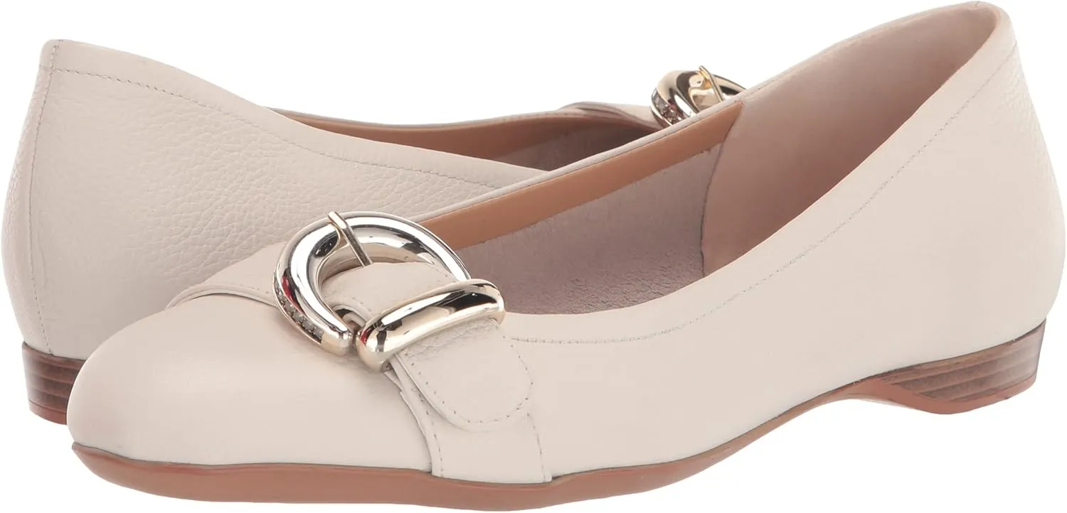 Naturalizer Women's Hattie Leather Strappy Sandal