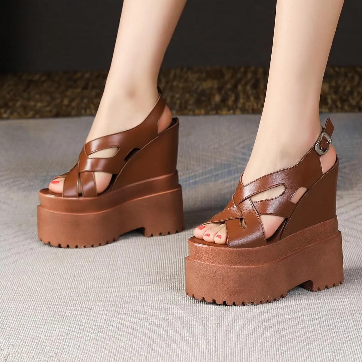 Summer New Retro Super High Wedges Heels Platform Peep Toe Cross-tied Buckle Strap Genuine Leather Women Gladiator Sandals 240306