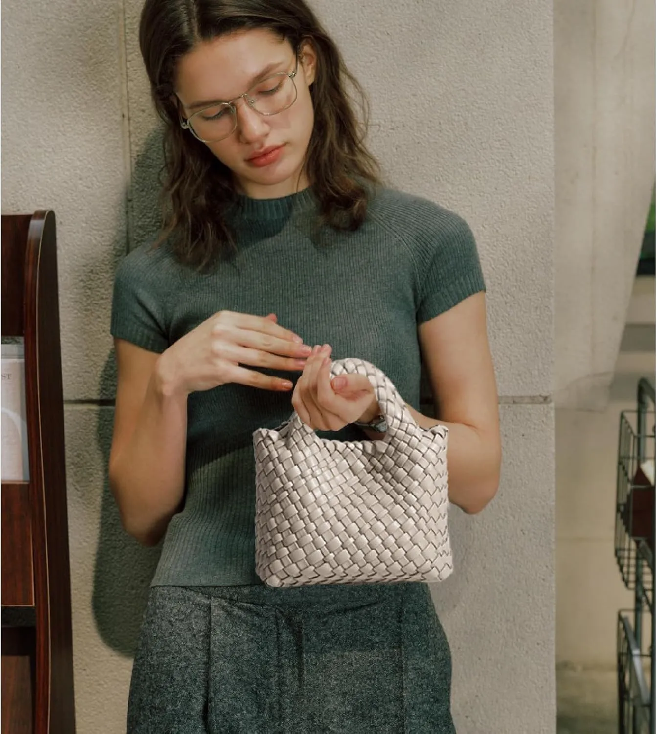 Woven Tote Bag for Women with Coin Purse, Foldable Chain Small Crossbody Handbags, Fashion Shoulder Bag, Hobo Satchel